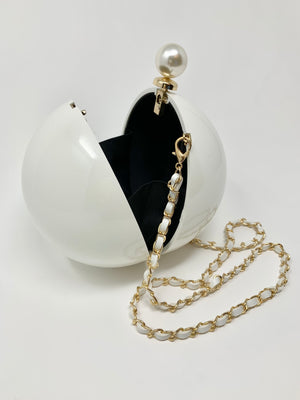Acrylic Pearl Purse with Mini Pearl at Top