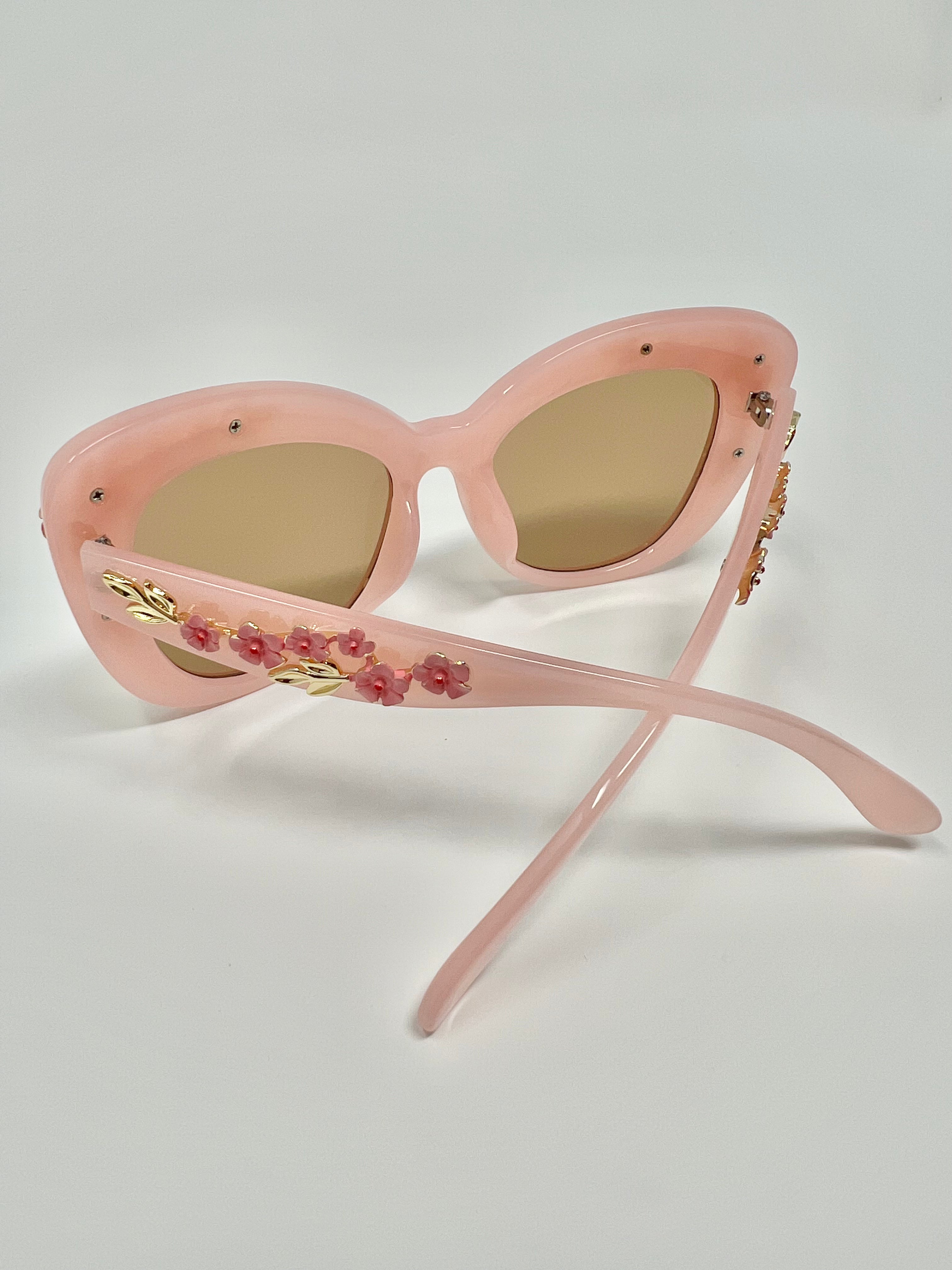 Floral Embellished Sunglasses - Pink – Polished Pearl Boutique